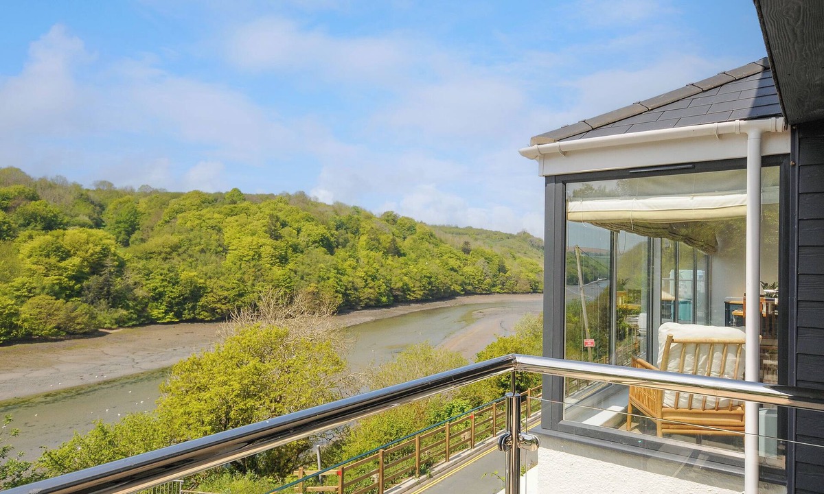 Looe Cottage | Anjoma