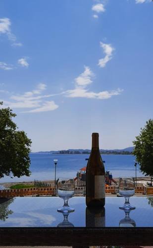 Nafpaktos Apartment | castles & seas