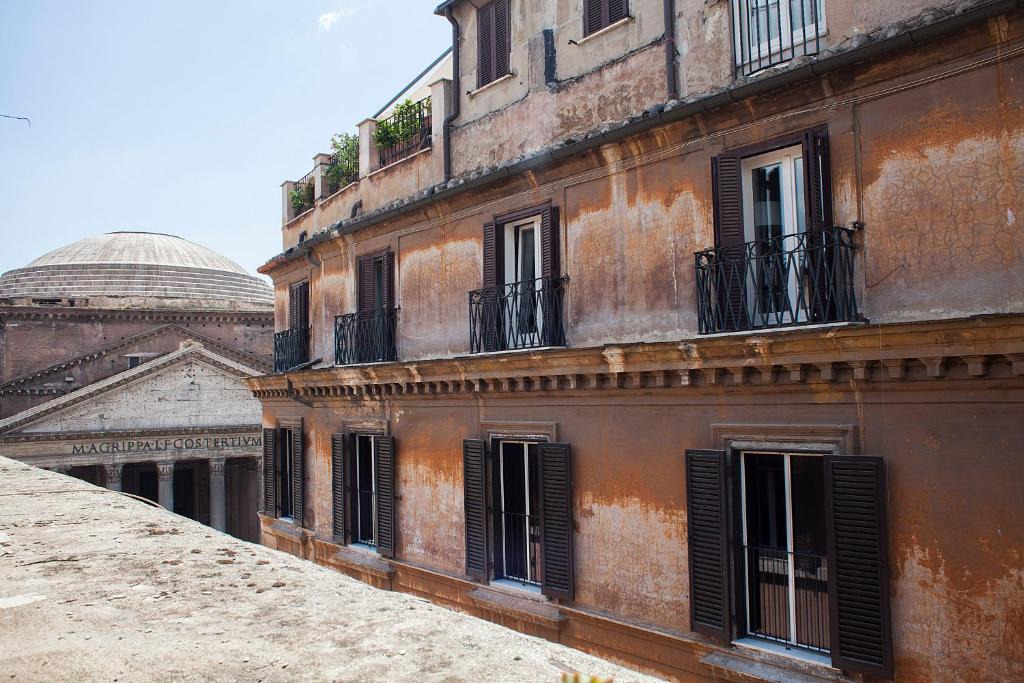 Rome City Centre Apartment | Comfortable Pantheon Loft