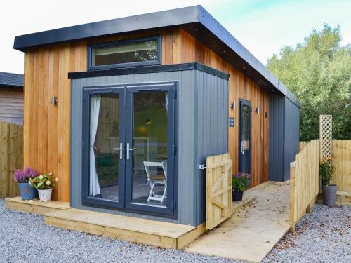 Westward House | Curlew