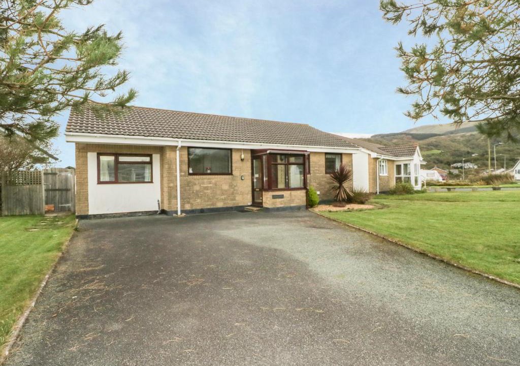 Fairbourne House | Dehangfa