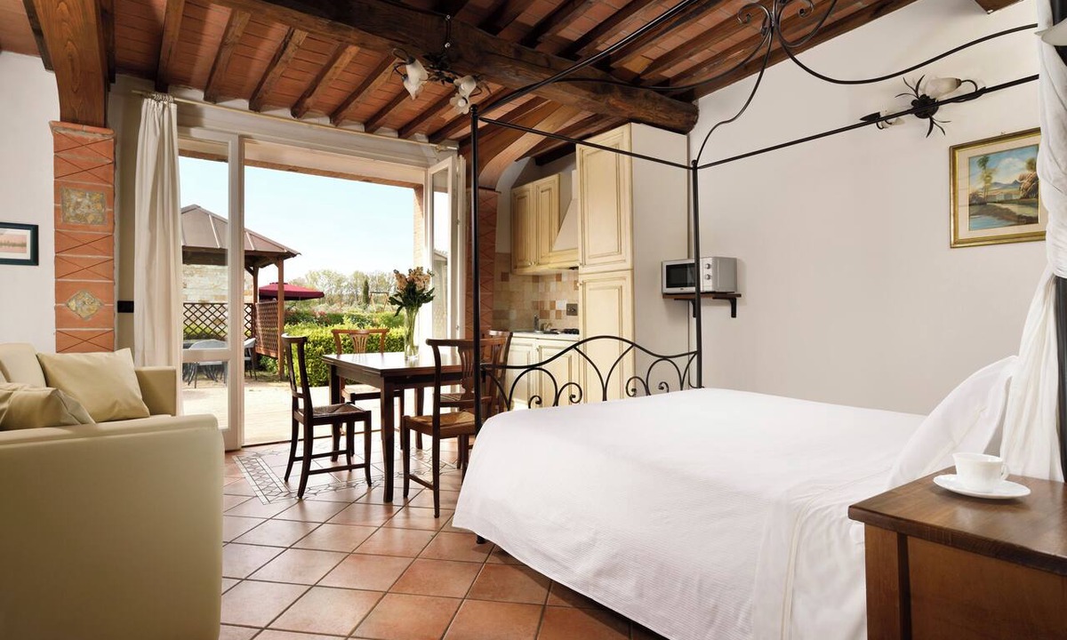 Rosignano Marittimo Apartment | Hotiday Relais Costa degli Etruschi