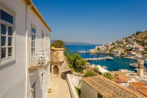 idhra Hotel | Hydra Hotel