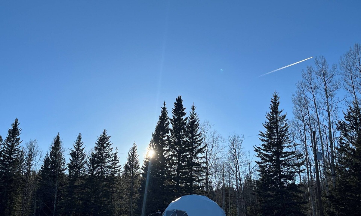 Hinton RV Rental | Jasper Gateway Glamping