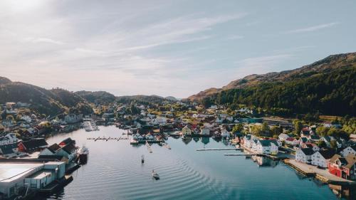 Kalvag Resort | Knutholmen