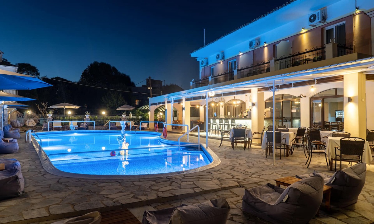 Gouvia Hotel | Maltezos