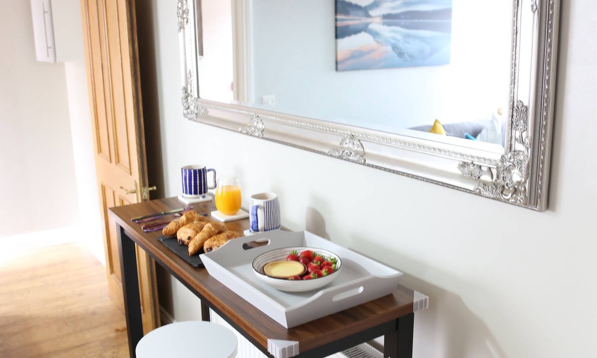 Exeter Apartment | Number 4