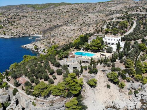 Agii Anargiri Villa | Pyrgi Spetses