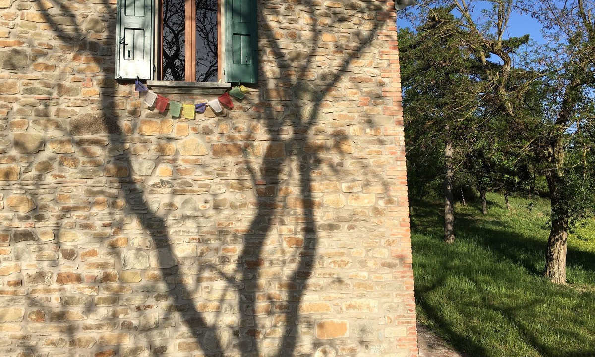 Villa di Sassonero House | Rustic between oaks and tamarisks, in the Valle Del Sillaro.