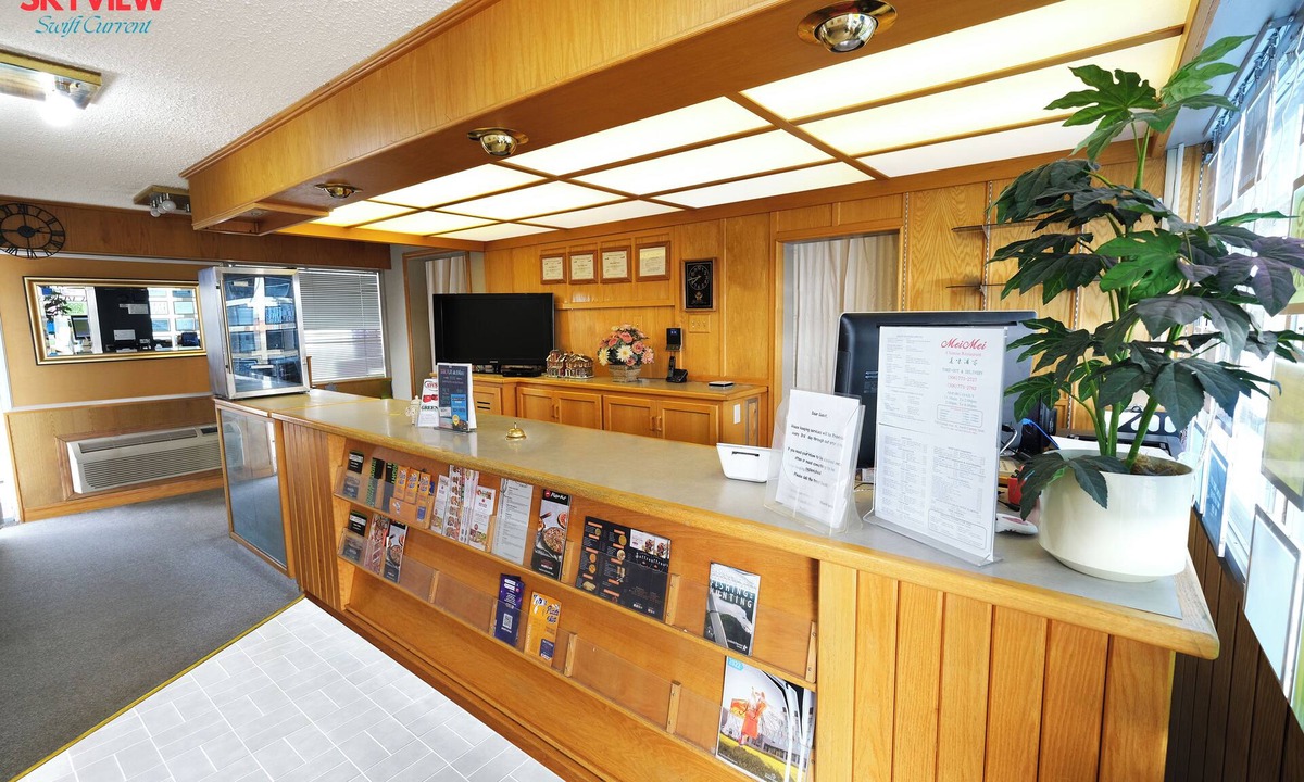 Swift Current Hotel | SkyView Swift Current