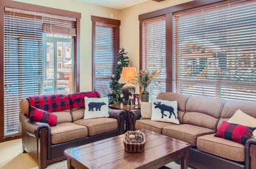 Big White Ski Resort Apartment | Stonegate Resort Unit C402