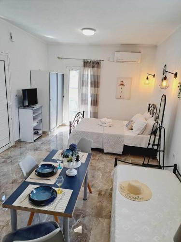 Perissa House | Studio Mimika