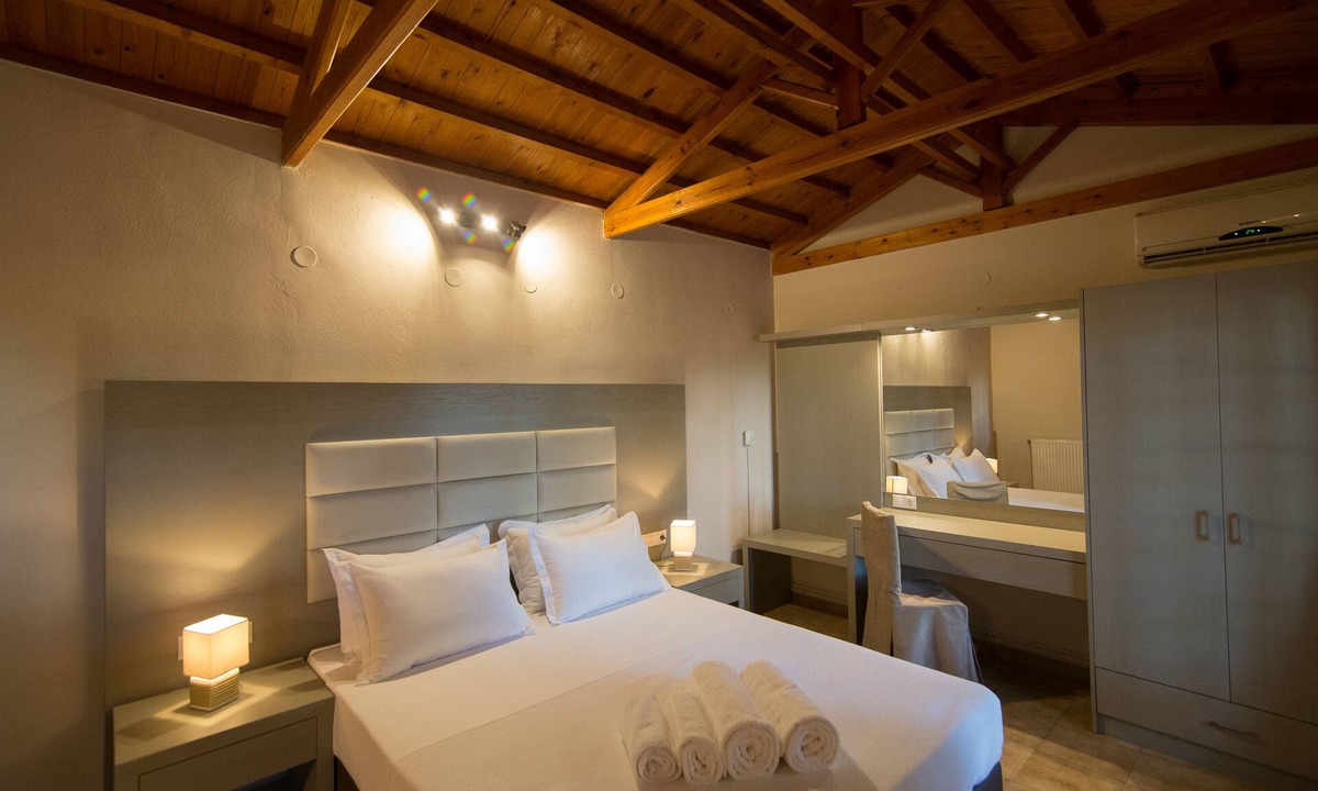 Skala Kallonis Hotel | Vicky Studios