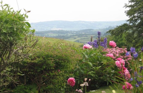 Abergele Apartment | Bryn Tirion with 1 bedrooms and 1.5 bathrooms