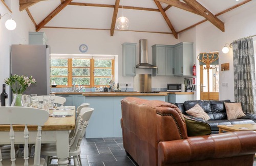 Liverton Cottage | Cabin ∙ 2 bedrooms ∙ 5 guests