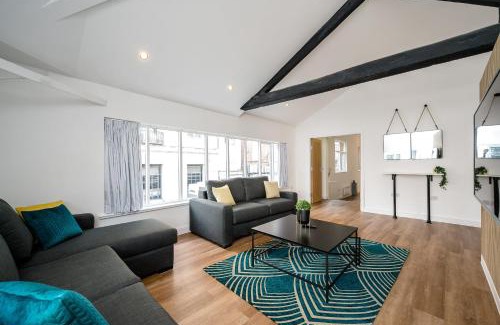 RopeWalks Apartment | Host & Stay - Wood Street Nightlife Apartment