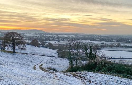 Dursley House | The Street Cottage