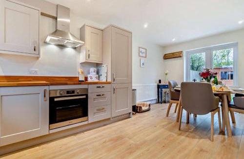 Framlingham House | 3 Bed in Framlingham oc-f30353