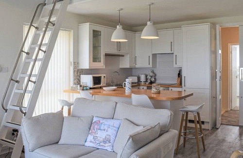 Deganwy Cottage | 3 bedroom accommodation in Deganwy, near Llandudno