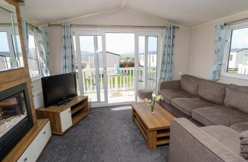 Bembridge House | 63 Crosswinds