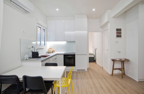 Athens Condo | Aether Athens Luxurious Fully Renovated Apt