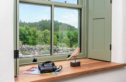 Snowdonia National Park Cottage | An impressive, detached stone-built cottage set within Gwydir Forest.
