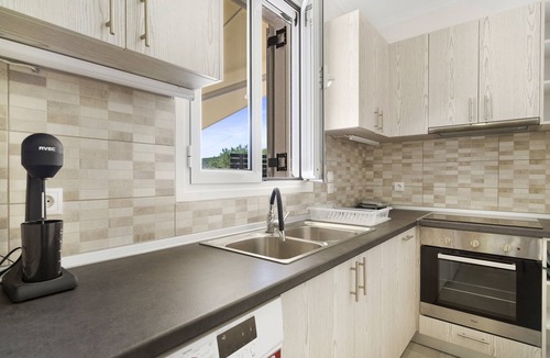 Kardhakata Apartment | Apartment 'Casa Della Nonna' with Mountain View, Wi-Fi and Air Conditioning