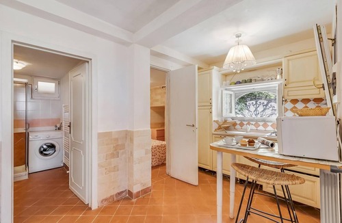Ripa-Pozzi-Ponterosso Apartment | Appartamento Aurora Amazing View with Terrace, Seravezza, Italy