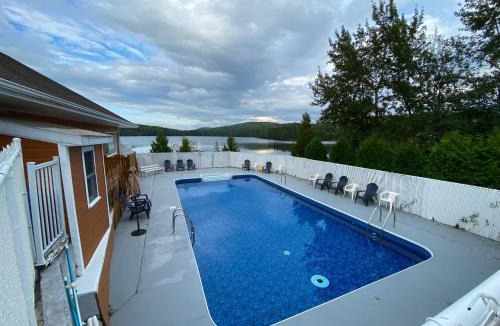 Sayabec Hotel | Auberge Du Lac Malcom