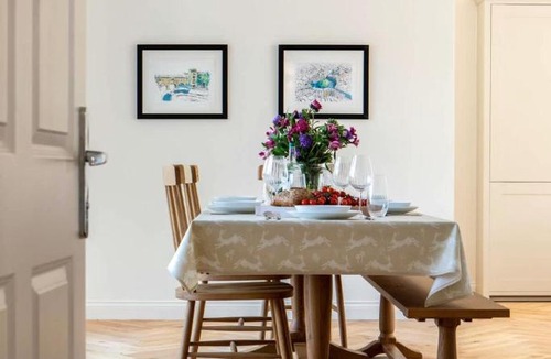 Bath Apartment | Bright open plan living - Bath - Free Parking