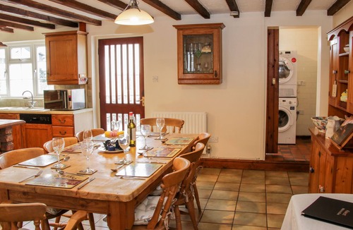 Llansilin Cottage | Bryn Celyn