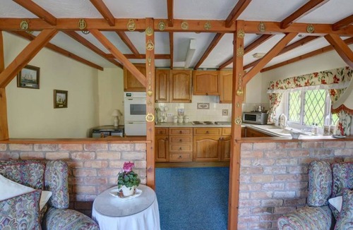 Abergele Apartment | Bryn Tirion with 1 bedrooms and 1.5 bathrooms