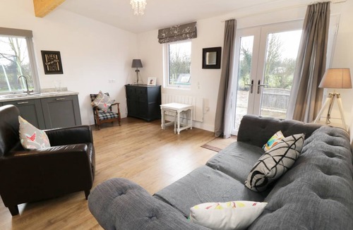 Thornton-Cleveleys Cottage | Cabin ∙ 1 bedroom ∙ 2 guests
