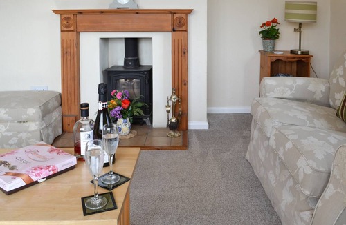 Foxley Cottage | Cabin ∙ 2 bedrooms ∙ 4 guests