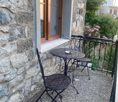 Samothrace Apartment | Calithera
