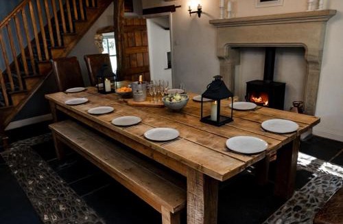 Settle House | Carrholme Cottage