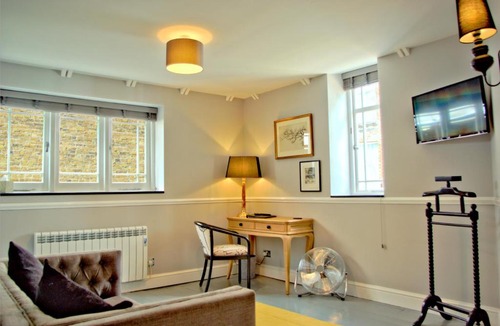 Ely Apartment | City Studios