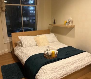 Coldharbour Apartment | Comfy studio