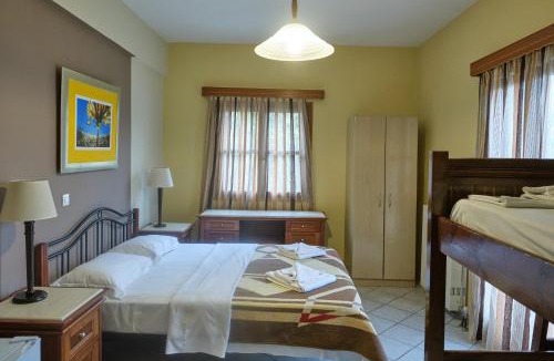 Raftis Hotel | Dione by Open City