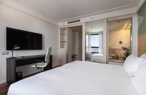 Ponte a Greve Hotel | DoubleTree by Hilton Florence Metropole