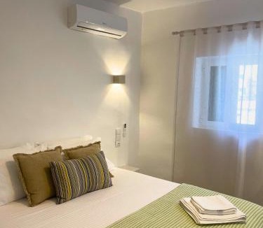 Kithnos Apartment | Dryopis Studio