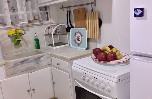 Koukaki Apartment | ELI’s bright and spacious apartment under the Acropolis
