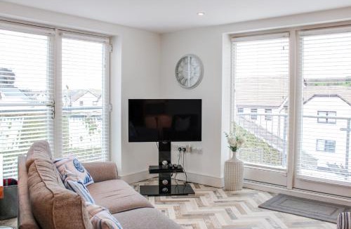 Kingsbridge House | Estuary View