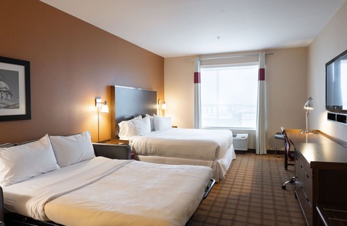 Nisku Hotel | Four Points by Sheraton Edmonton International Airport