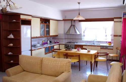 Pefkos Hotel | George Beach Studios