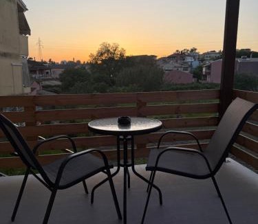 Alepou Apartment | George Studios