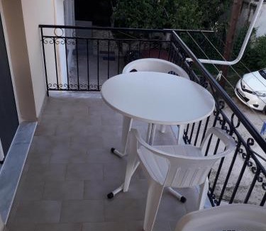 Nikiana Apartment | Giannis Studios