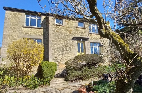 Baslow House | Hawkfield - Three Bedroom House, Sleeps 6