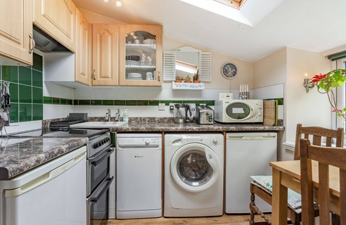Peasedown Saint John Cottage | Hillside Cottage