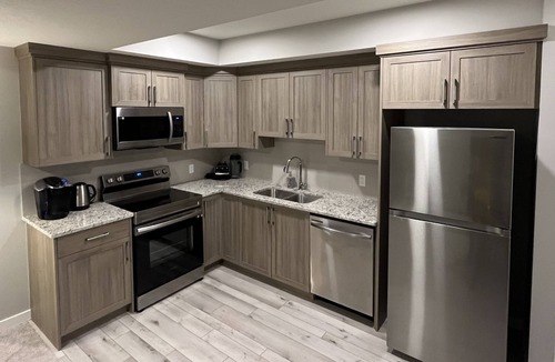 Southeast Calgary House | Home Away from Home - 1 King Sized Bedroom Basement Suite